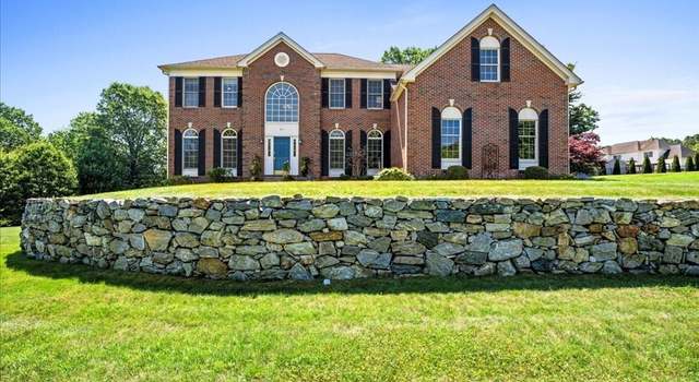 Photo of 21 Morgan Dr, North Grafton, MA 01536