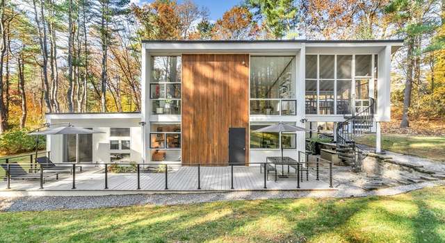 Property at 91 Arena Ter, Concord, MA 01742, 4 beds, 2.5 baths
