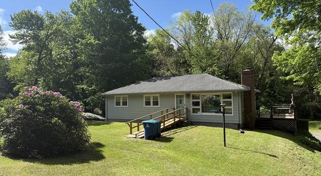Photo of 4 King Ln, Monson, MA 01057