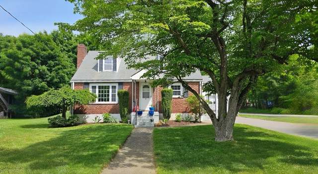 Photo of 31 Elm St, Bellingham, MA 02019