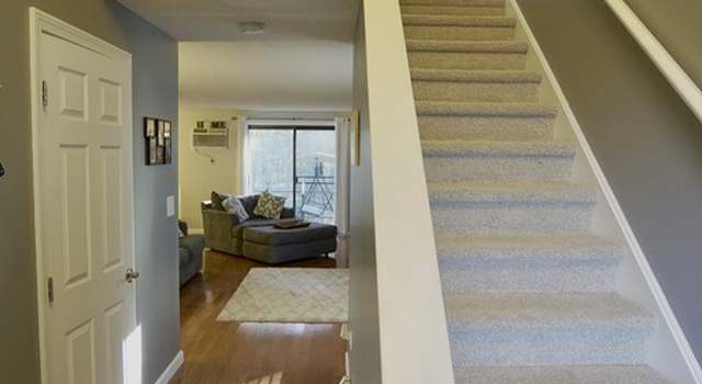 Photo of 219 Indian Rock Rd #219, Merrimack, NH 03054