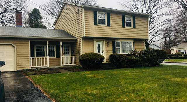 Photo of 28 Westchester Dr, Auburn, MA 01501