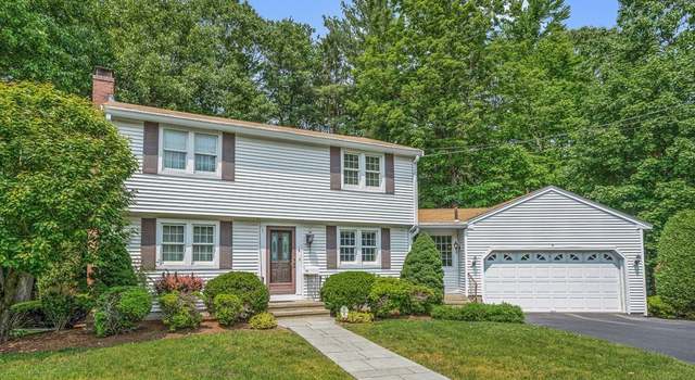 Photo of 6 Ivy Cir, Winchester, MA 01890