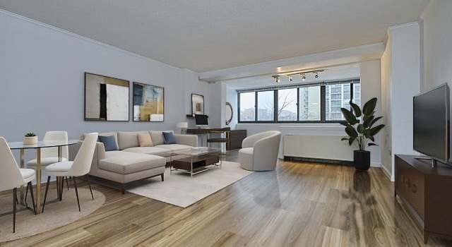 Photo of 2 Hawthorne Pl Unit 6G, Boston, MA 02114