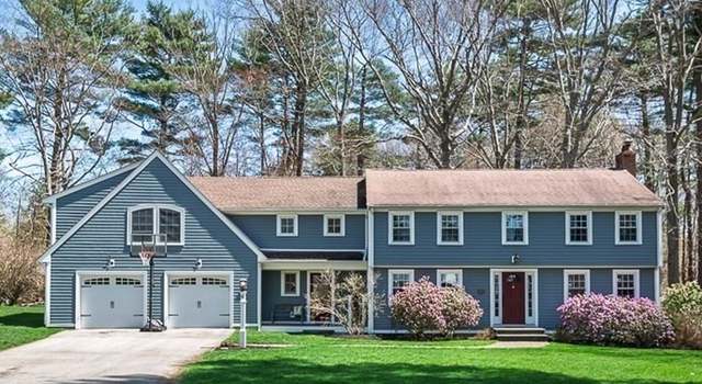 Photo of 83 Postgate Rd, Hamilton, MA 01982