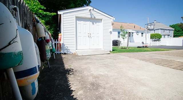 Photo of 20 P St, Hull, MA 02045