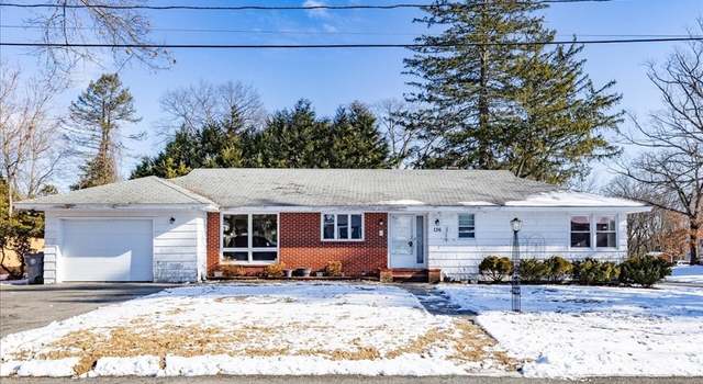 Photo of 136 Brook St, Methuen, MA 01844