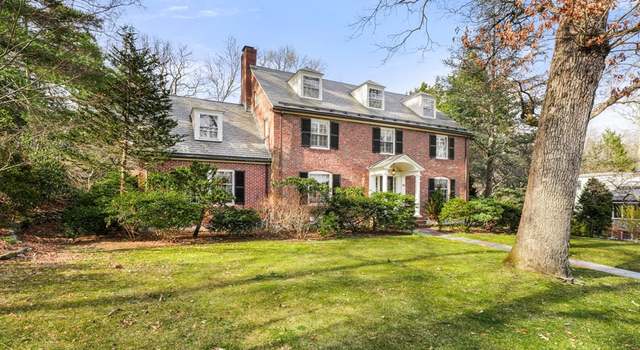 Photo of 10 Lanark Rd, Wellesley, MA 02481