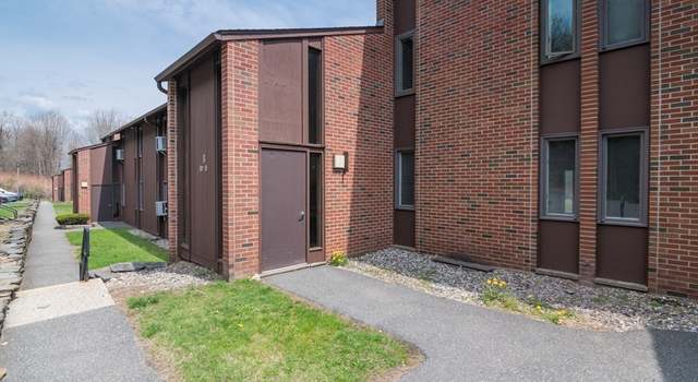 Photo of 232 N East St #12, Amherst, MA 01002