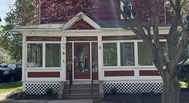 Photo of 86 Sycamore St, Holyoke, MA 01040