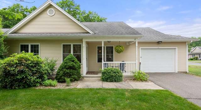 Photo of 22 Pomeroy Meadow Rd #4, Southampton, MA 01073