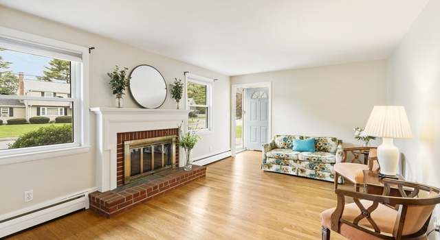Photo of 24 Charlesdale Rd, Medfield, MA 02052