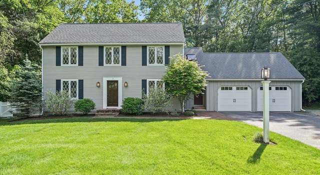 Photo of 1 Bush Pond Rd, Norfolk, MA 02056