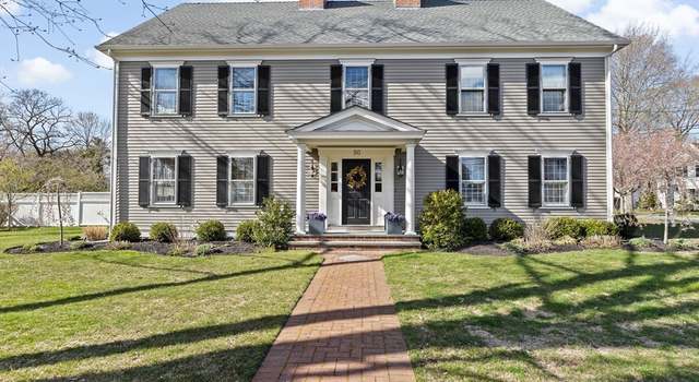Photo of 50 Pleasant St, Hingham, MA 02043