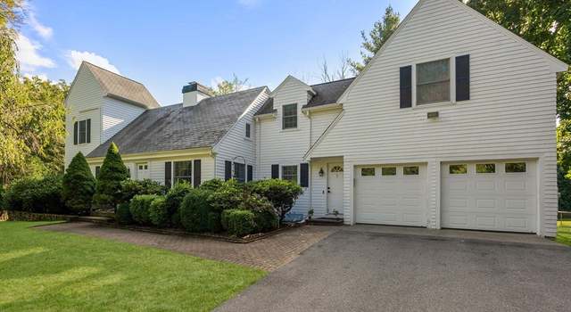 Photo of 9 Newton St, Weston, MA 02493