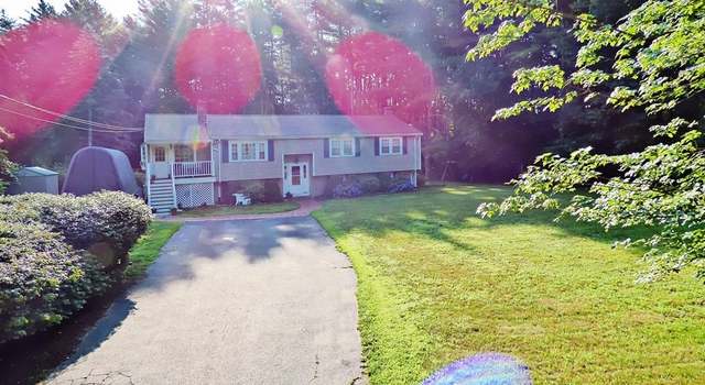 Photo of 458 Winter St, Hanson, MA 02341