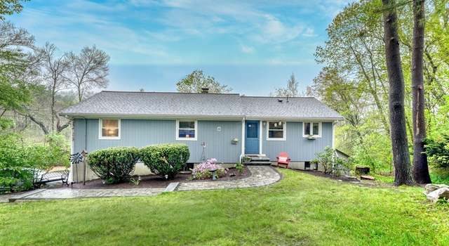 Photo of 7 Noon Hill Rd, Medfield, MA 02052