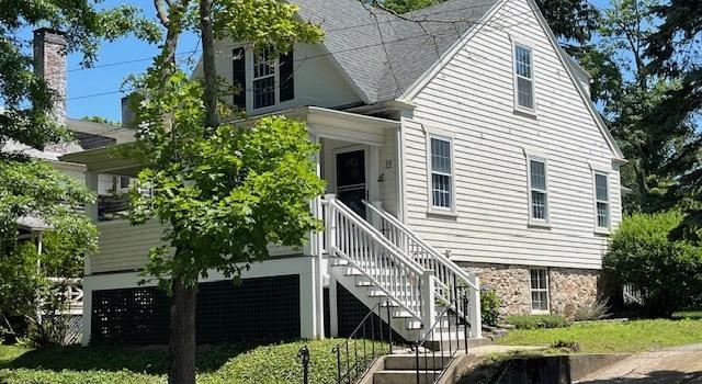 Photo of 89 Green St, Fairhaven, MA 02719