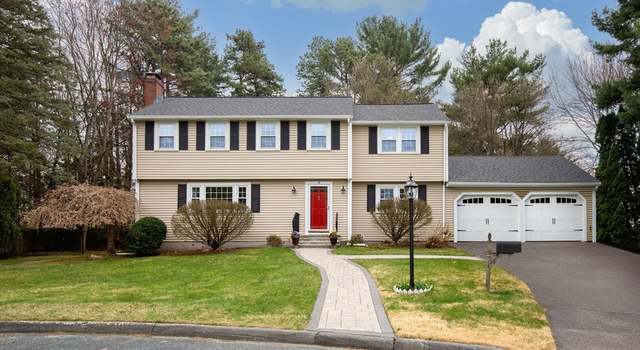 Photo of 15 Massasoit Cir, Walpole, MA 02032