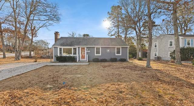 Photo of 2 Uncle Edwards Rd, Mashpee, MA 02649