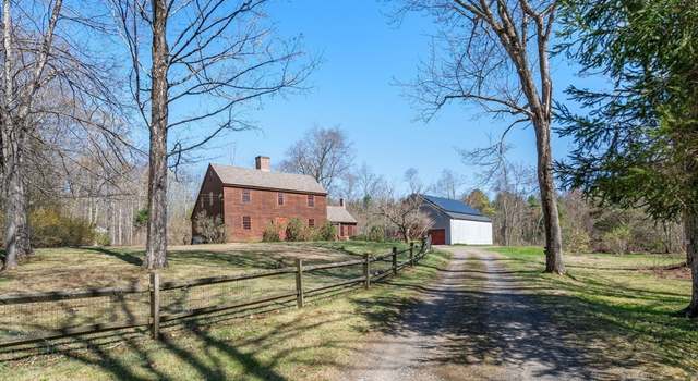 Photo of 36 E Hill Rd, Brimfield, MA 01010