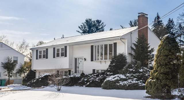 Photo of 30 Daniel Dr, Burlington, MA 01803