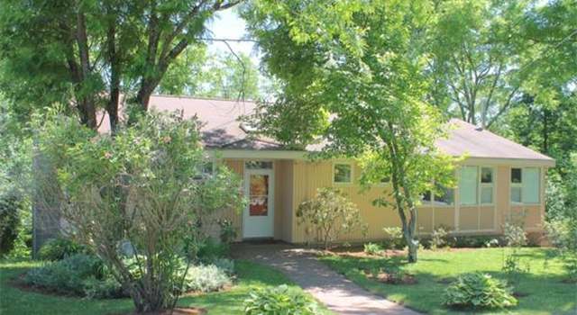 Photo of 41 Iroquois St, Worcester, MA 01602