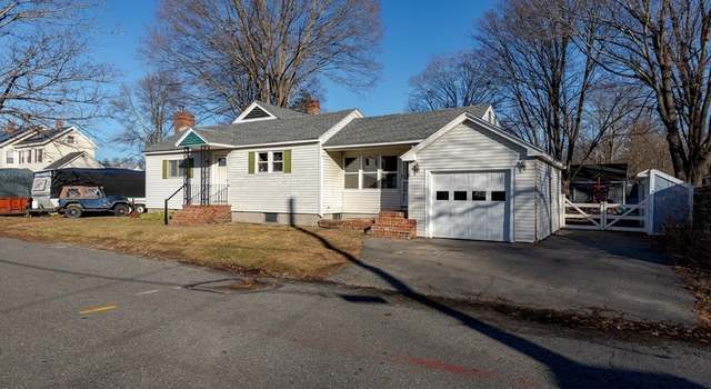 Photo of 18 Porter St, Shirley, MA 01464