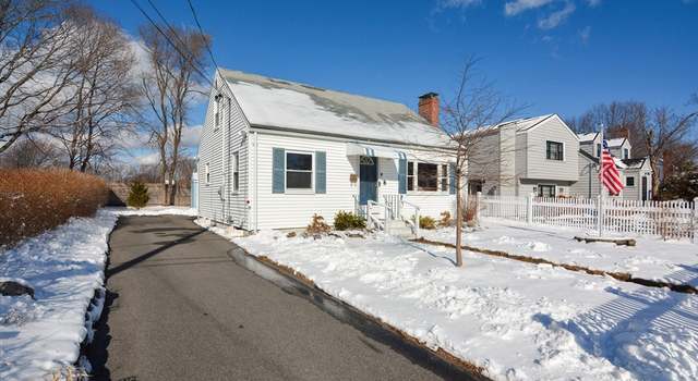 Photo of 8 Howe St, Quincy, MA 02169