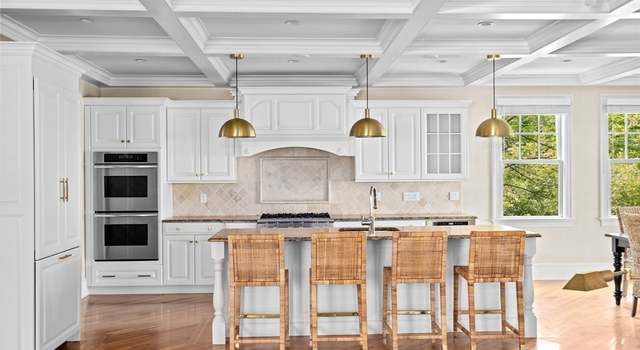 Photo of 138 Downer Ave, Hingham, MA 02043
