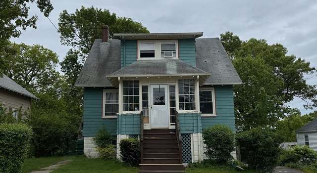 Photo of 194 Fells Ave, Medford, MA 02155