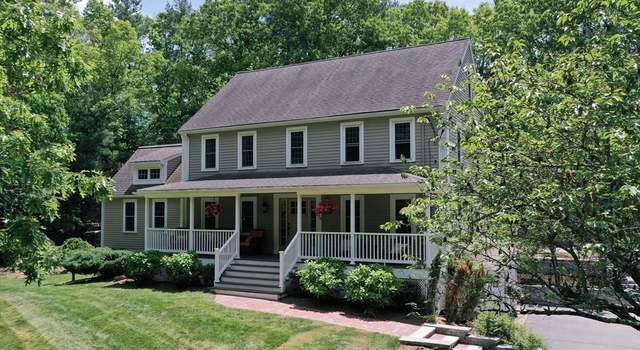 Photo of 786 E Washington St, Hanson, MA 02341