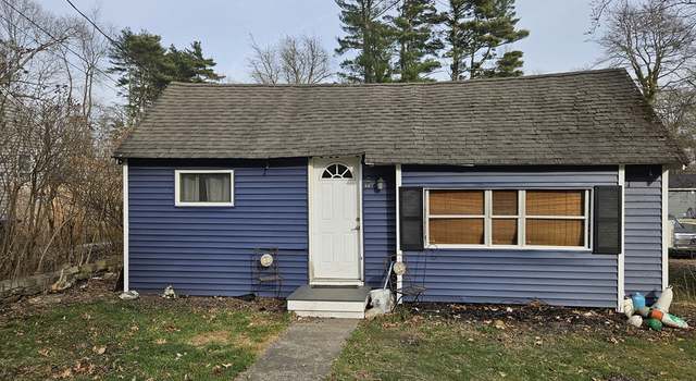 Photo of 17 4th Ave, Lakeville, MA 02347