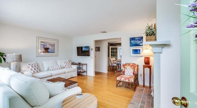Photo of 113 Signal Hill Dr, Dennis, MA 02638