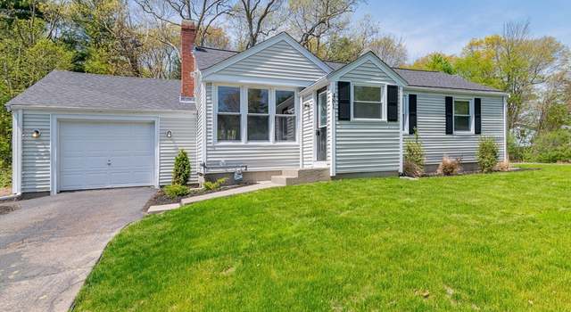 Photo of 481 Pond St, Rockland, MA 02370
