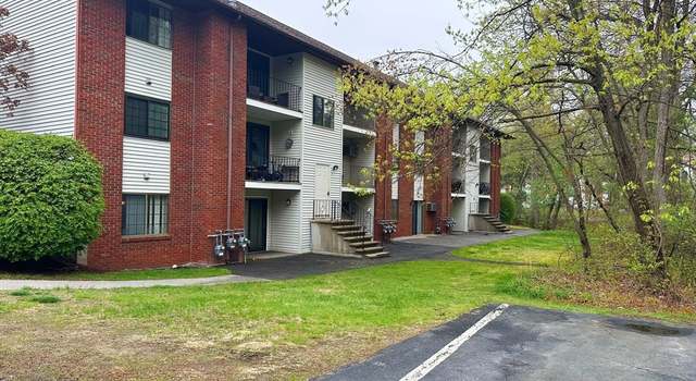 Photo of 1610 Skyline Dr #11, Lowell, MA 01854