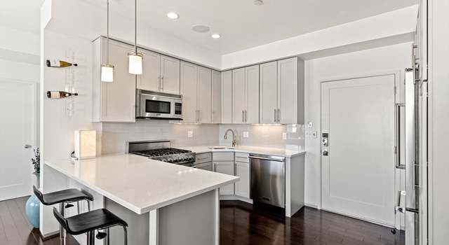 Photo of 345 D St #11, Boston, MA 02127