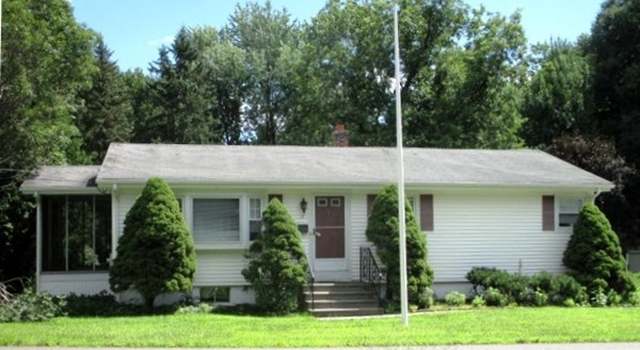 Photo of 17 Venus Dr, Worcester, MA 01605