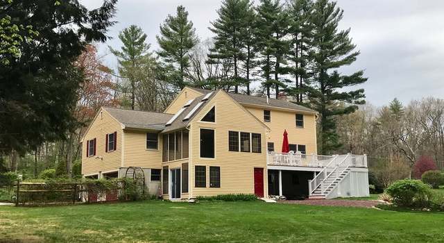 Photo of 43 Oak St, Dunstable, MA 01827