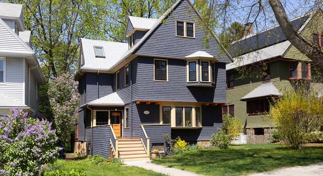 Photo of 28 Roslin St, Boston, MA 02124