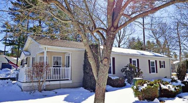 Photo of 7503 Island Dr, Middleboro, MA 02346