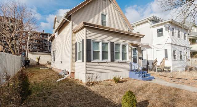 Photo of 167 Oak St, Holyoke, MA 01040