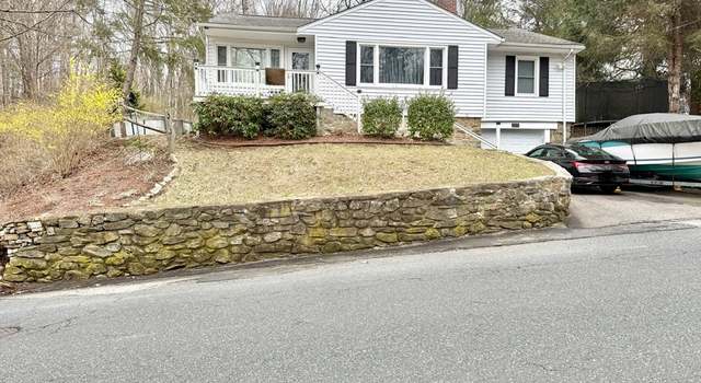 Photo of 235 Morris St, Southbridge, MA 01550