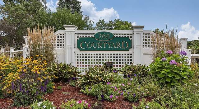 Photo of 360 Littleton Rd Unit H6, Chelmsford, MA 01824