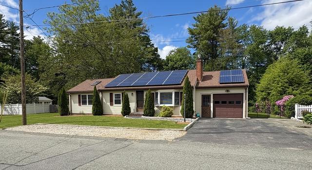 Photo of 34 Pinecrest Rd, West Bridgewater, MA 02379