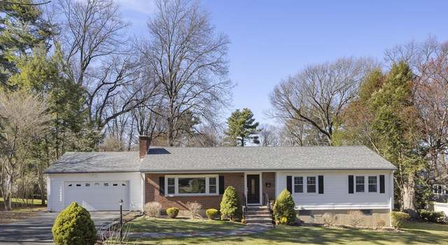 Photo of 23 Lantern Ln, Arlington, MA 02474