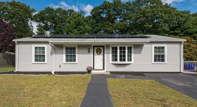 Photo of 702 Beech St, Rockland, MA 02370