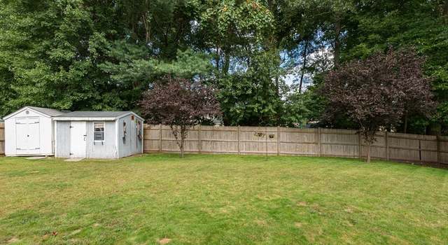 Photo of 702 Beech St, Rockland, MA 02370