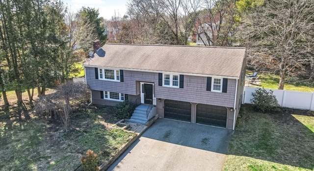 Photo of 74 Green St, Medfield, MA 02052