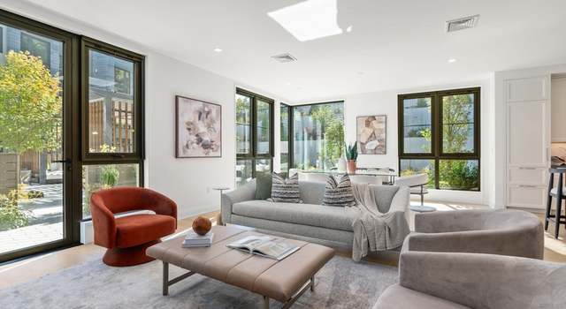 Photo of 100 Linden St Unit 101, Wellesley, MA 02482
